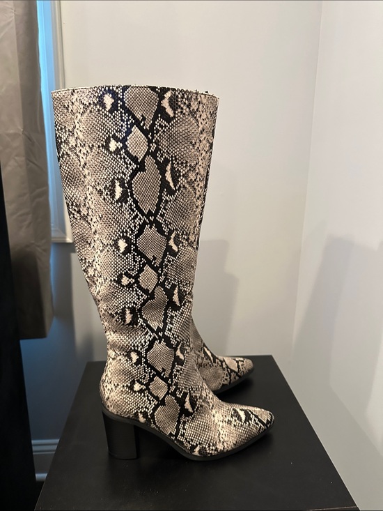 Shoes - Snake Print Knee-High Block Heel Boots - Beige/Black
